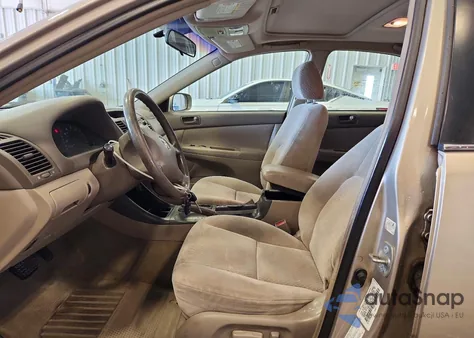 2003 Toyota Camry Le V6 z USA, uszkodzony, nr VIN 4T1BF30K93U564233